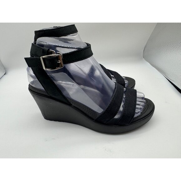 Crocs Black Leigh Wedge Strappy Sandal Shoe 11382 Size w7 - Picture 1 of 12